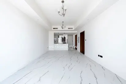 Back to Back | Middle | Vastu | Motivated Seller