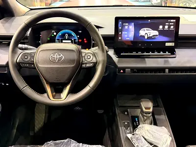 صورة 10 لـ 2026 Toyota COROLLA CROSS