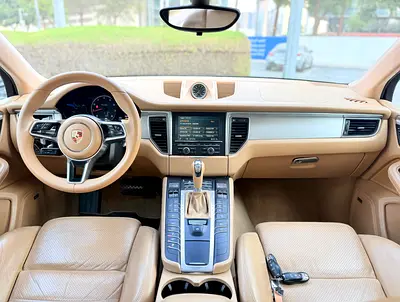 2014 Porsche MACAN 照片 17