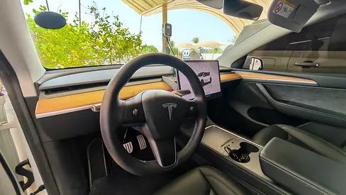 Tesla Model Y Performance 2023 GCC Specs