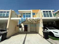 3BR Villa | Open Kitchen | Vacant /Extended