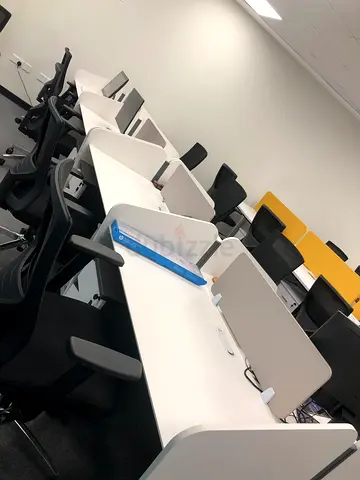 Workstation with 4 side Drawer and Chair