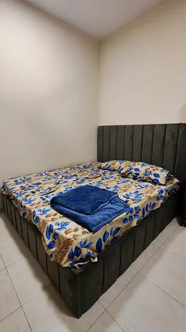 King size bed