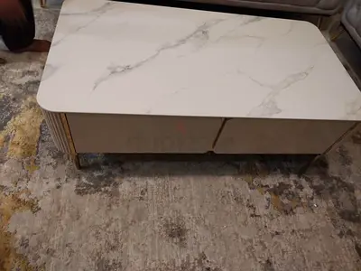Center Table with 4 drawers
