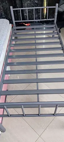 Single metal bed frame with slatted base - good condition
