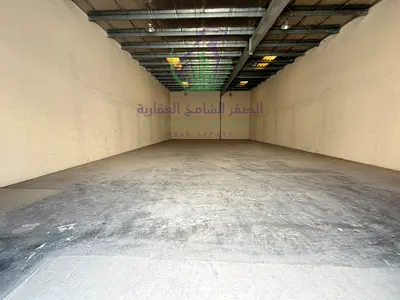 مستودع للإيجار في الصناعية 15 بالشارقة مستودع للإيجار في موقع ممتاز وحيوي بالصناعية 15 في الشارقة، يتميز بمساحة واسعة ومناسبة لأعمال التخزين، ويقع في