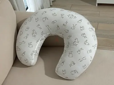 Comfort U-shaped Nursing/Breastfeeding Pillow with Removable Cover