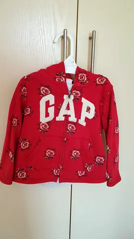 Red GAP hoodie with floral print