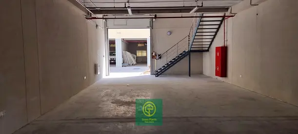 Al Qusais 3,500 Sq. Ft air-conditioned warehouse with built-in toilet, and pantry
