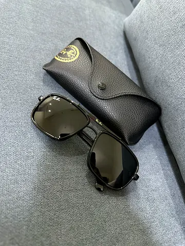 Ray-Ban RB4413 668 Sunglasses - used like new