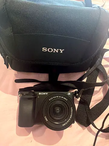 Sony Alpha Mirrorless Camera with 16-50mm Lens and Carrying Bag