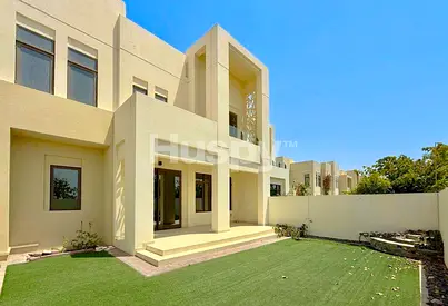 Single Row | Landscaped | Vacant