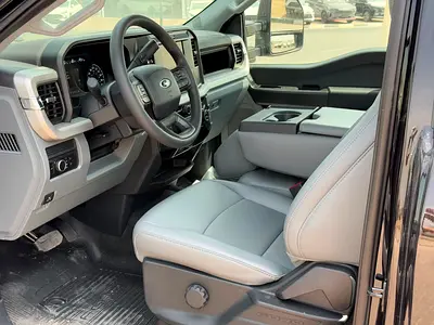 2026 FORD F-550 照片 8