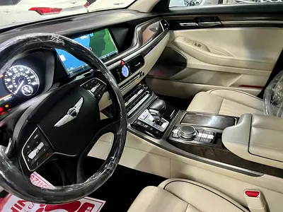 2017 Genesis G90 照片 20
