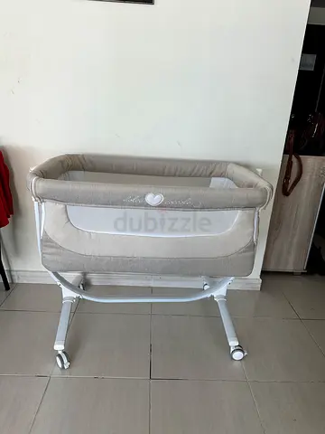 Baby crib