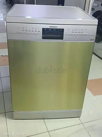 SIEMENS iQ300 Latest Model Dishwasher 3 Racks 15 Place Settings Dishes
