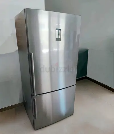 Siemens iQ700 Top Refrigerator with Bottom Freezer – Premium Model German Made