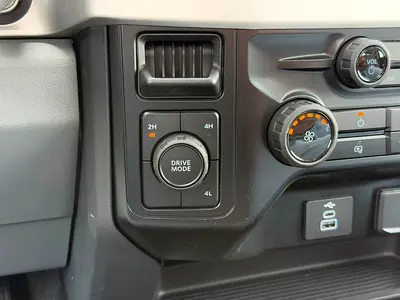 2026 FORD F-550 — миниатюра 11