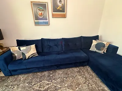 Moving out sale