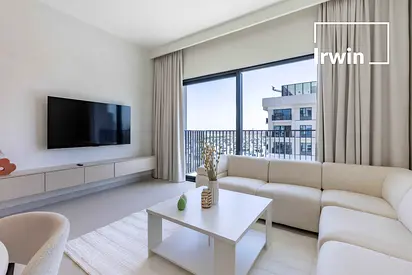 Corner unit | fully furnished | Access to park