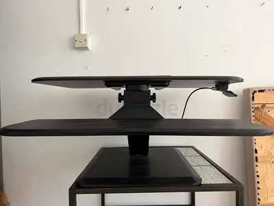 Ergonomic stand up desk for home or office