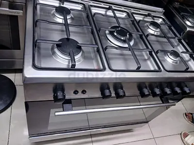 Cooker