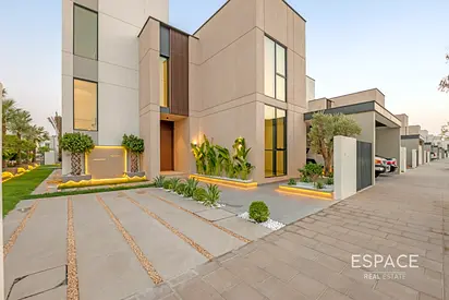 Fully Upgraded | Private Pool | Park Backing