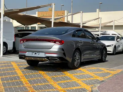 2021 KIA K5 photo 5