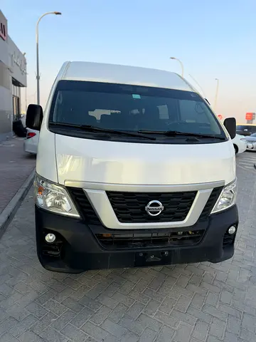 Nissan Urvan NV350 2019 GCC Specs