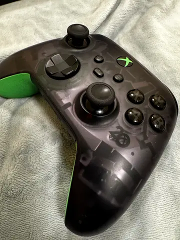 20th anniversary xbox series x controller