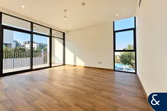 Park Backing | Pool Backing | Huge Plot