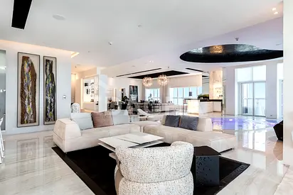 Luxury Penthouse | PRIVATE POOL | Full Palm View