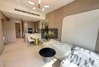 Fully Furnished | Bright Unit | Premium Quality