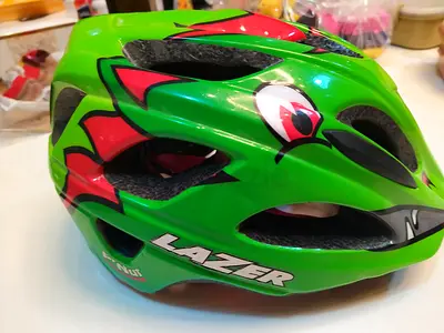 Green Lazer Kids Bicycle Helmet - Good Used Condition