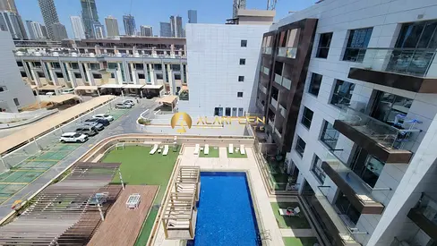 Spacious Layout | Pool View | Close to Park