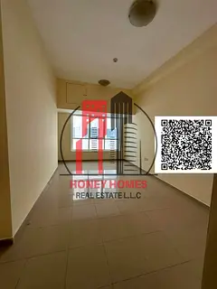 📍 Prime Location Studio in Pearl Towers – Don’t Miss This Deal!