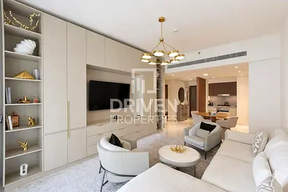 Turnkey Unit | Modern Upgrade | Available November