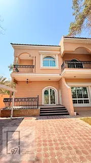 Huge Villa | 4 Bedroom+2 Hall + Maid room & Store | For Rent Ready to Move | Umm Suqeim3