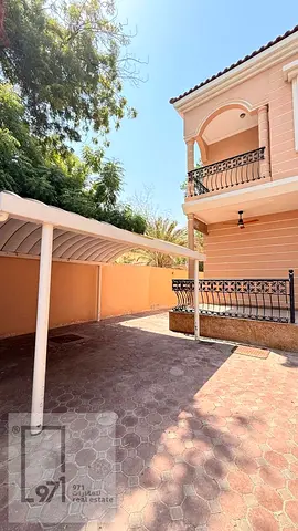 Huge Villa | 4 Bedroom+2 Hall + Maid room & Store | For Rent Ready to Move | Umm Suqeim3