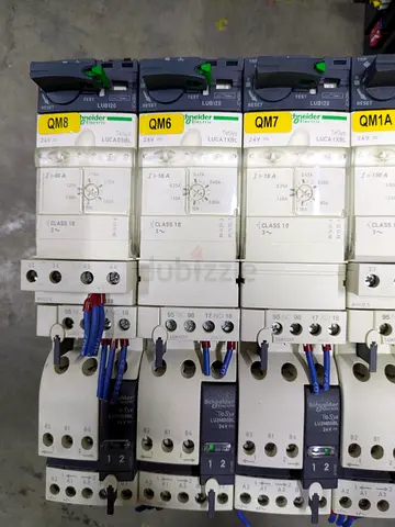 Lot of Schneider electric modular timers/contactors (used)