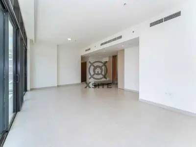 Homely 3 BR + Maid’s | Perfect Location | Equipped Kitchen