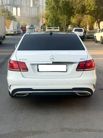 صورة 5 لـ 2015 Mercedes-BENZ E-CLASS