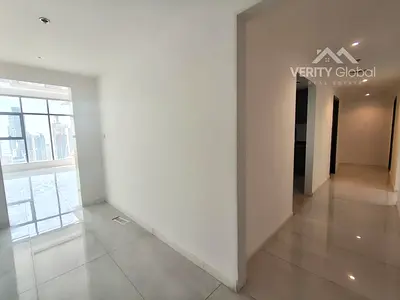 تخطيط الزاوية 3BHK | بحيرات جيه إل تي الخضراء 2 | إطلالات على المارينا والمدينة | غير مفروشة