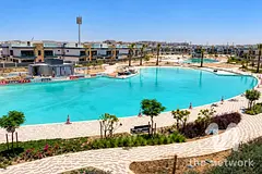 Priced to sell | Brand New | Direct Lagoon