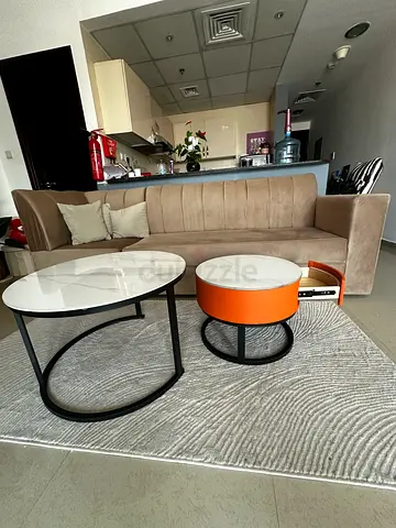 Sofa, table
