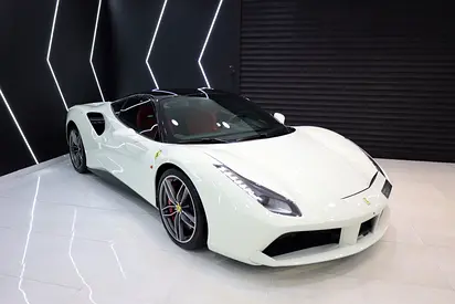 2017 Ferrari 488 GTB 照片 3