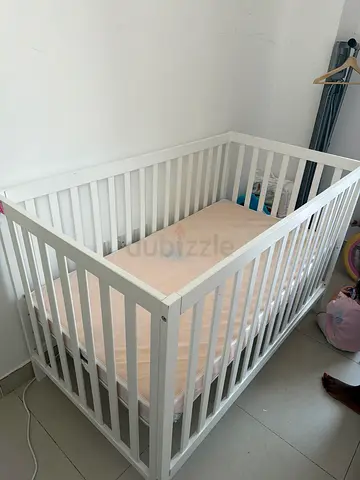 Ned,crib