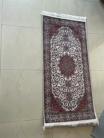 Handwoven Persian-style runner rug - red & cream, good condition