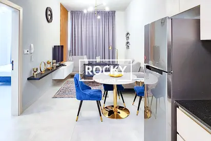Modern Furnished | Near To Exit | Vacant