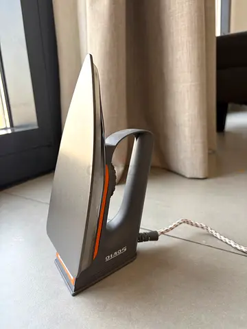 Iron box